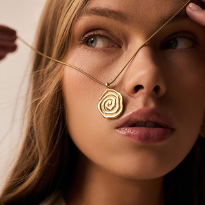 Złoty naszyjnik SPIRAL