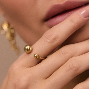 Złoty regulowany pierścionek Arianta N°4